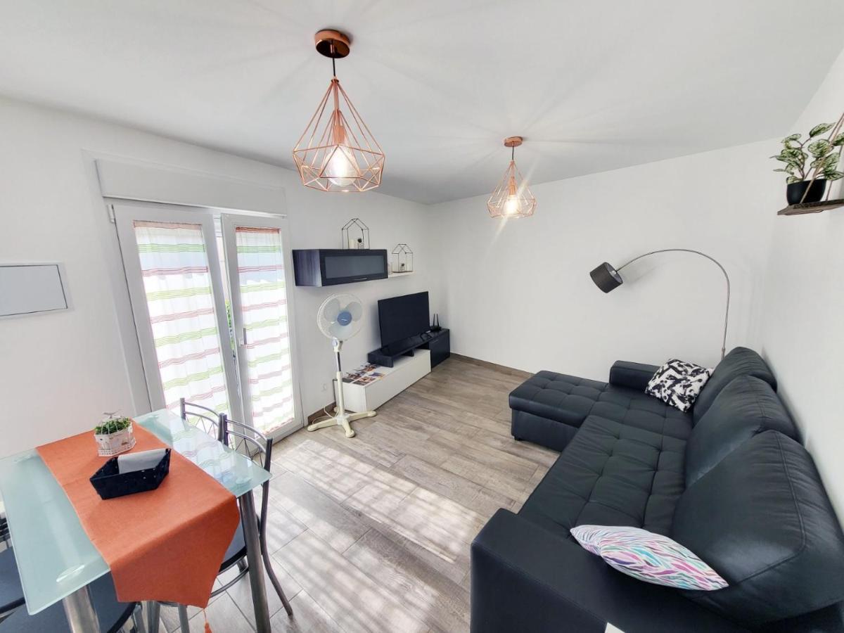 Apartamento Del Puente Autol Exteriör bild
